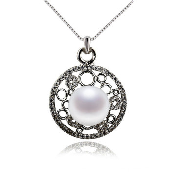 Traditional Freshwater Pearl Pendant Necklace Sterling Silver